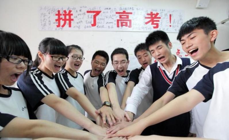 高三高考语文如何学(高考语文想提分？揭秘30年经验，秒答试题！)