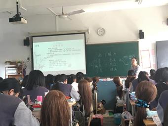 初中语文古文共多少(揭秘初中古文学霸秘籍，轻松突破语文古文难关)