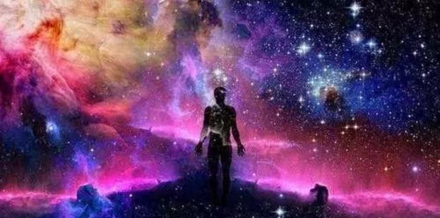 比宇宙还高的生物有哪些(惊世生物！比宇宙更高存在)