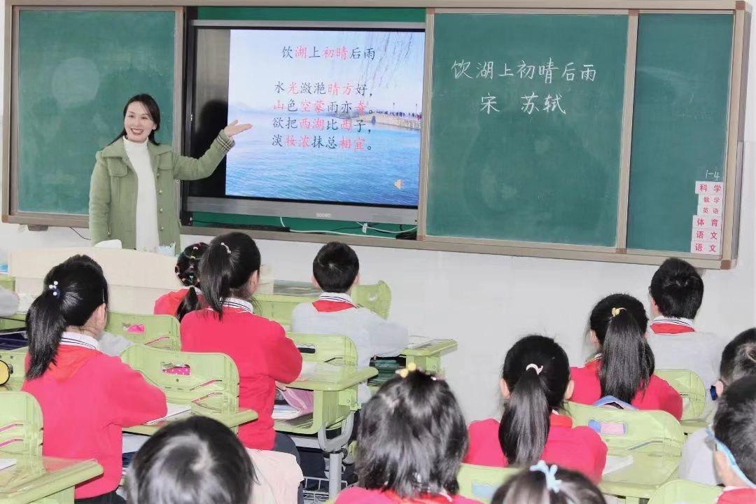语文怎么运用修辞(常见的修辞手法及其运用方法)