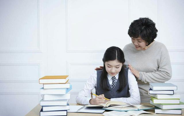与初中孩子如何相处(与初中孩子建立良好的关系)