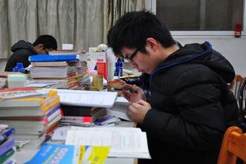 该怎么缓解学习焦虑(缓解学习焦虑的方法)