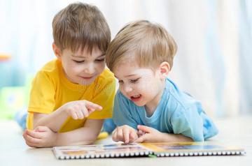 怎样提高孩子的社交能力(提高社交能力的建议)