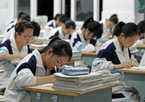 如何进入自律学习的状态(专注于学习的方法)