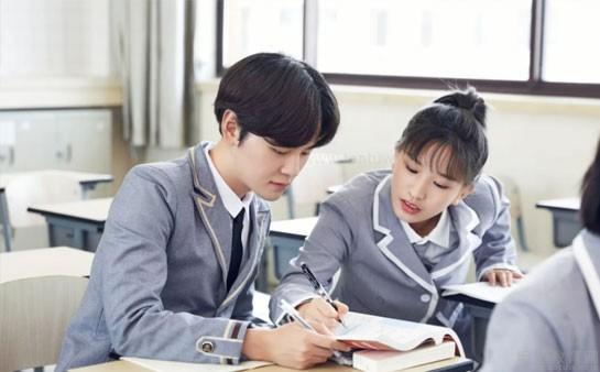 物理怎么应用立体化的学习方式(学习物理的策略)