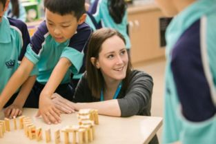 期末应该怎么复习(期末考试的复习策略)