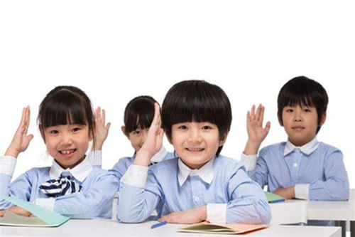 怎样锻炼演讲表达能力(锻炼演讲和表达能力的技巧)